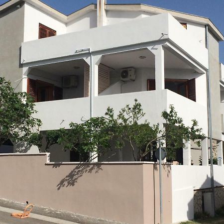 Apartments Rubis Рованьска Экстерьер фото